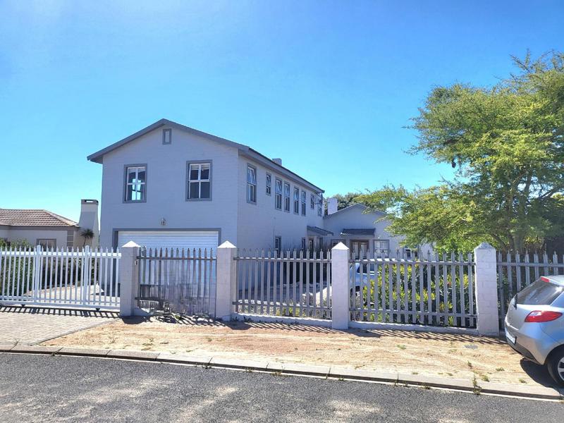 3 Bedroom Property for Sale in Country Club Western Cape